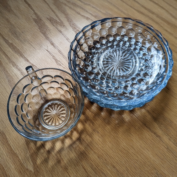 Vintage Anchor Hocking Bubble Cup + Saucers - Picture 3 of 5